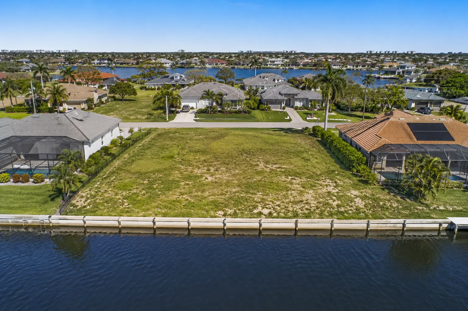 Why build in Cape Coral with new construction homes waterfront lots and modern Florida design