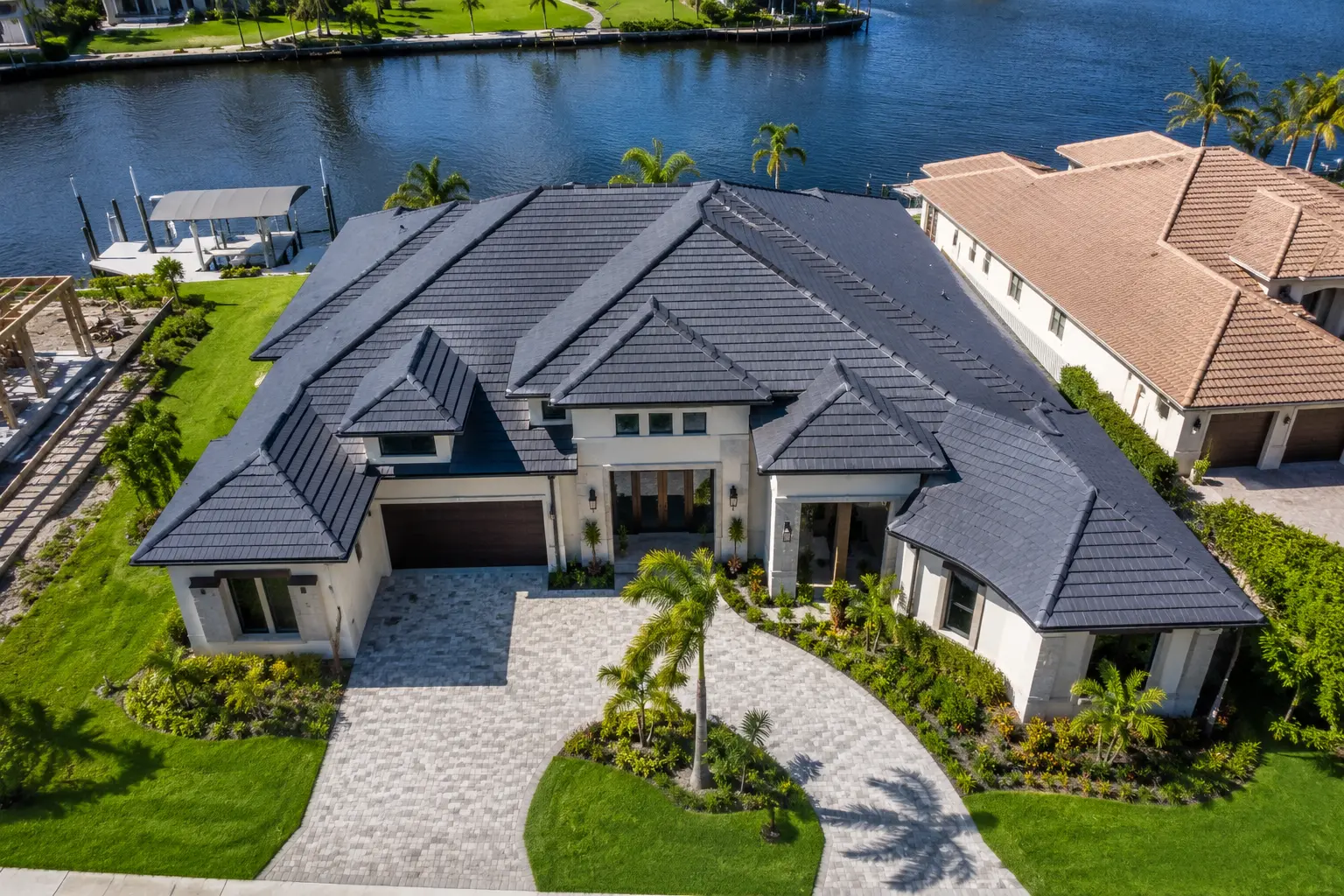 Modern Cape Coral roofing systems moisture protection and hurricane resistant construction details