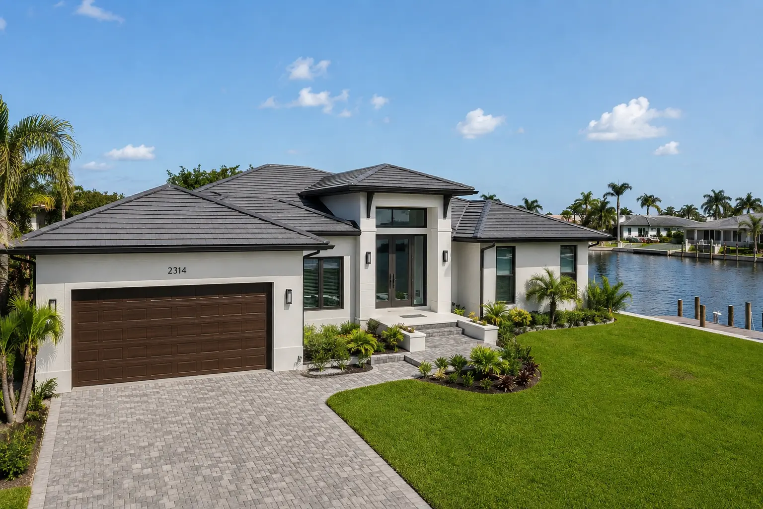 Insurance comparison between new homes and older homes in Cape Coral for build versus buy decisions
