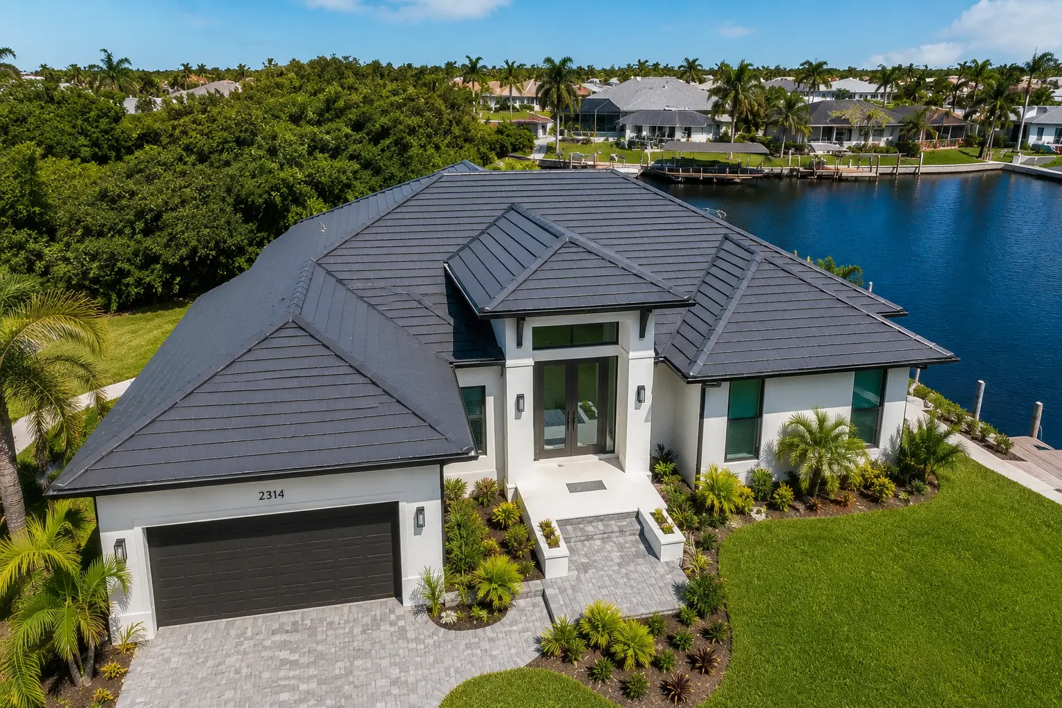 Florida home insurance factors including hurricanes wind roof age impact openings elevation and flood exposure