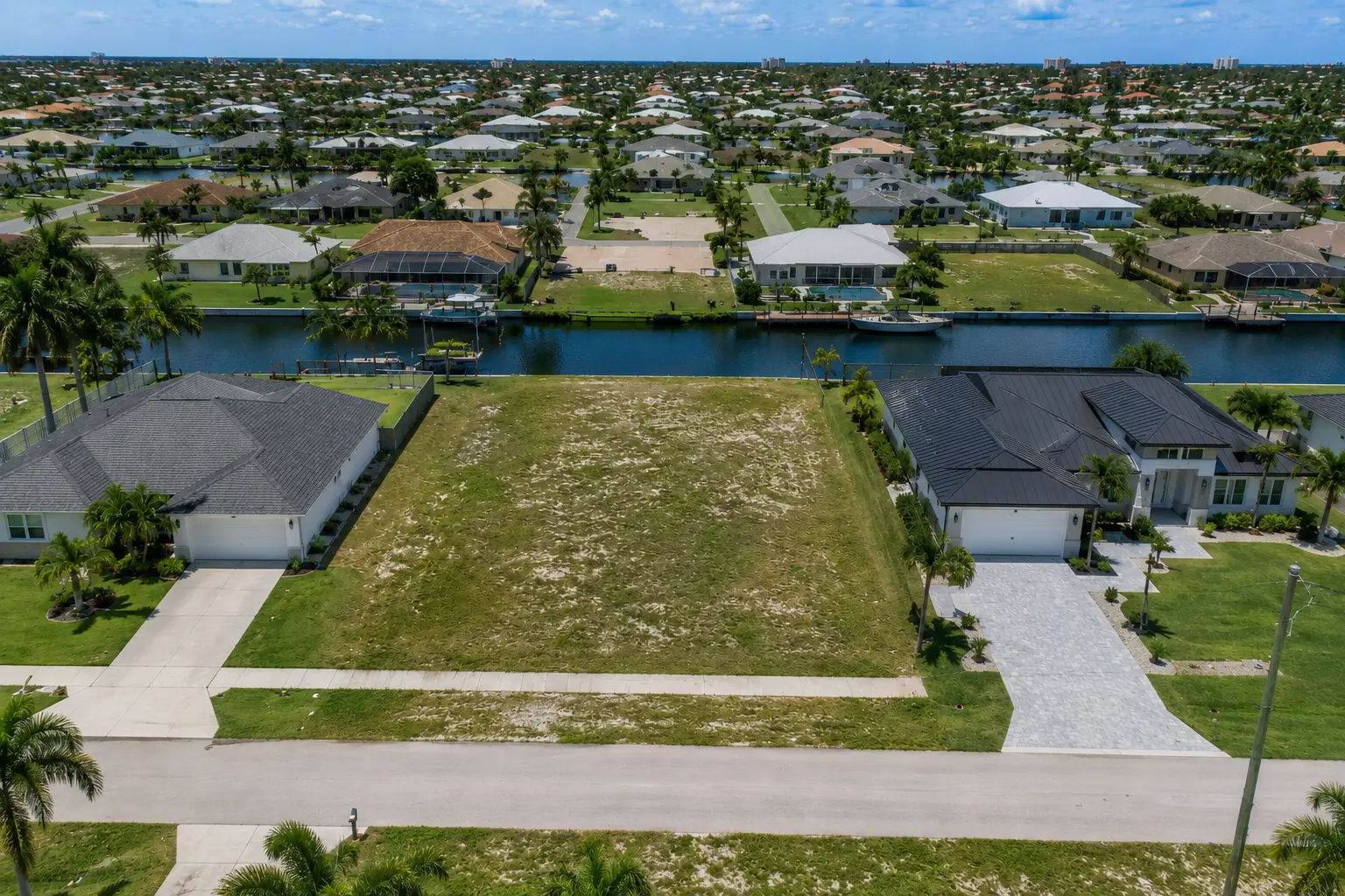 Cylina marketing Cape Coral vacant lots by helping buyers understand building potential value and development opportunities